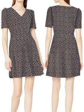 NEW NWT LARK & RO Gathered Half Sleeve V-Neck Dress Navy Blue White? Floral Leaf